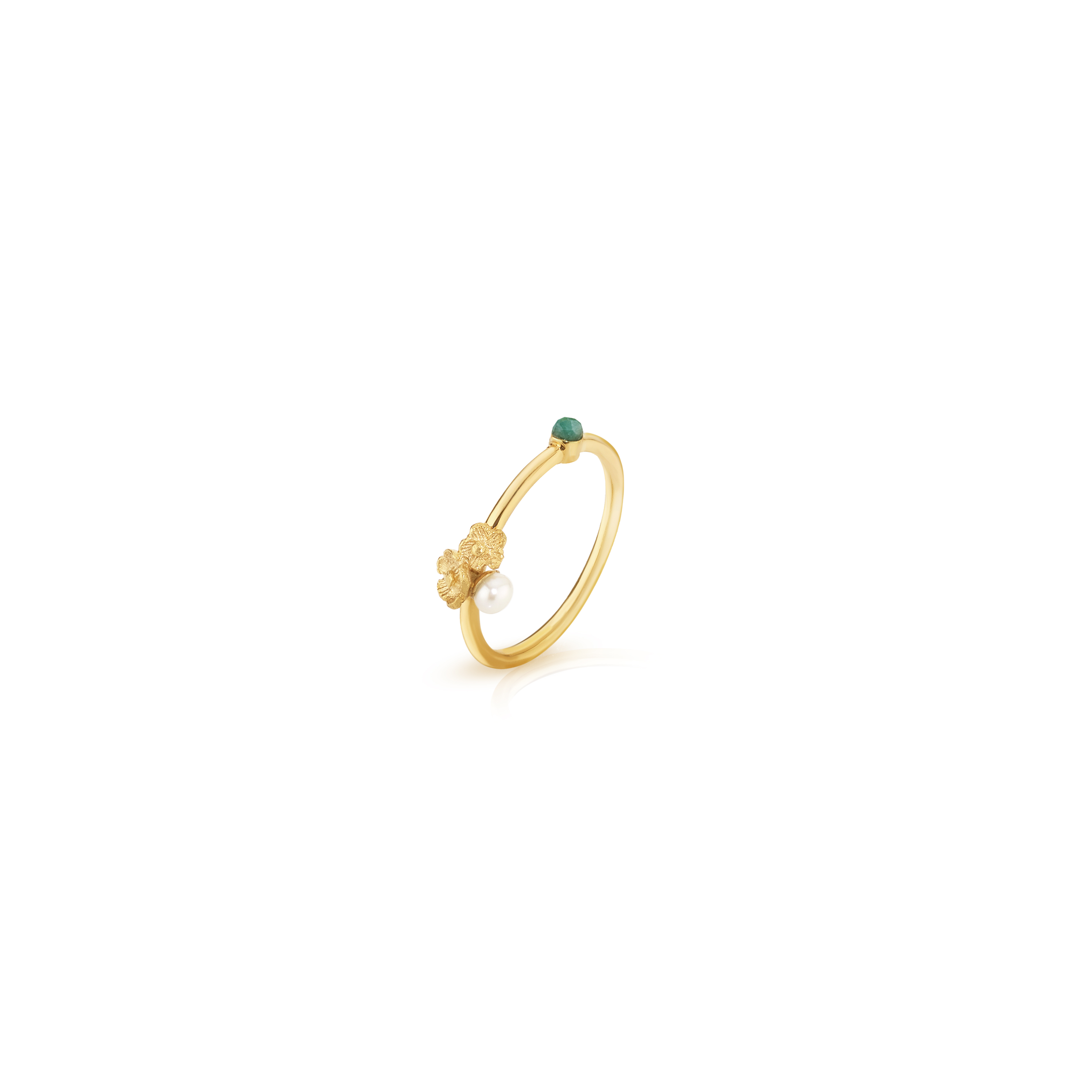 ethically handmade gold and blue tourmaline forget me not ring, handmade, chicago jewelry store